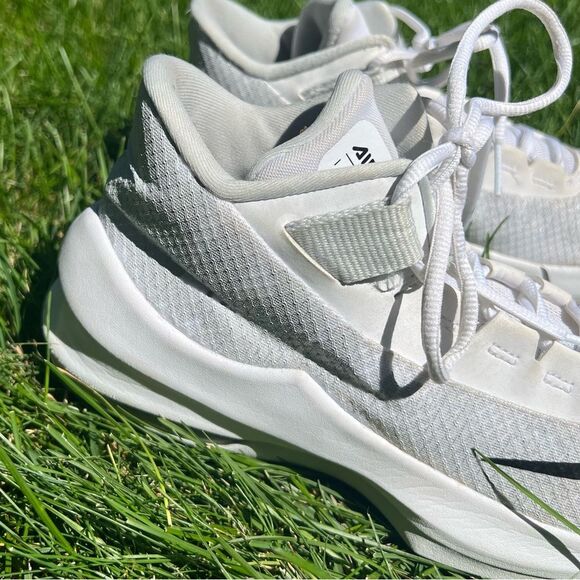 Nike Air Max Infuriate 2 Mid
White Platinum Men’s size 7.5 - Picture 10 of 16